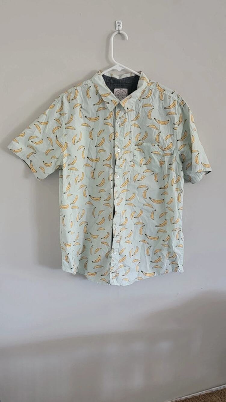 Birch Black - Banana Button Up - XL